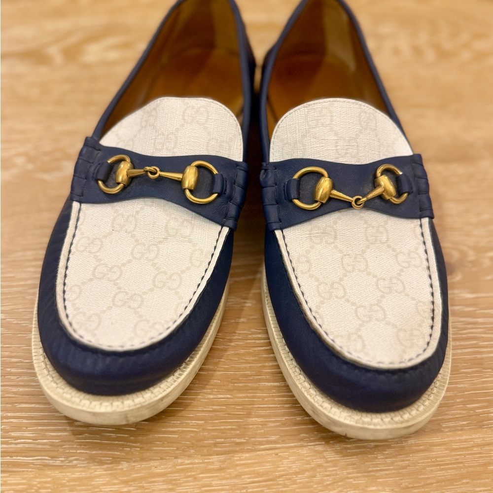 Gucci Men’s Blue and Cream Horsebit Loafers